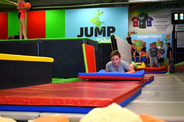 jumparena004
